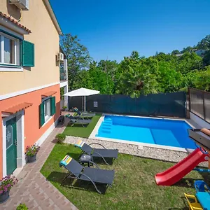 Apartment Sandra By Interhome, Matulji